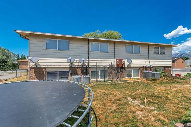 521 W TIFFANY TOWN DR, Midvale, UT 84047