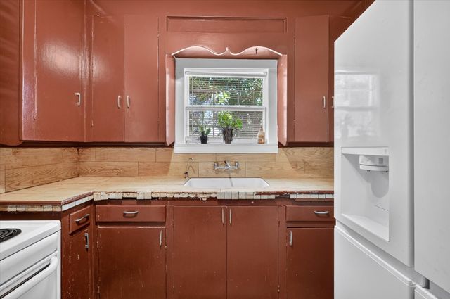 3628 Hampshire Boulevard, Fort Worth, TX 76103