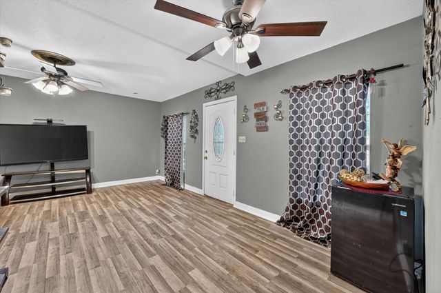 3628 Hampshire Boulevard, Fort Worth, TX 76103
