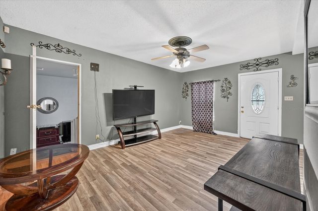 3628 Hampshire Boulevard, Fort Worth, TX 76103