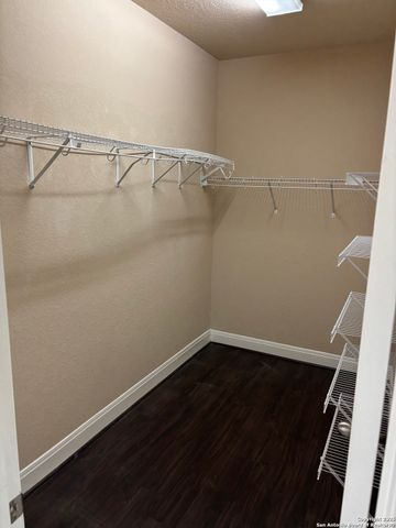 10460 Dakota River, Converse, TX 78109