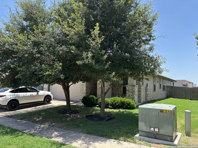 10460 Dakota River, Converse, TX 78109