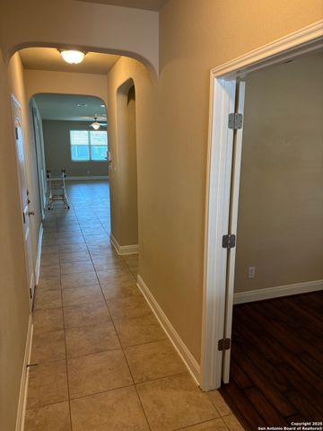 10460 Dakota River, Converse, TX 78109
