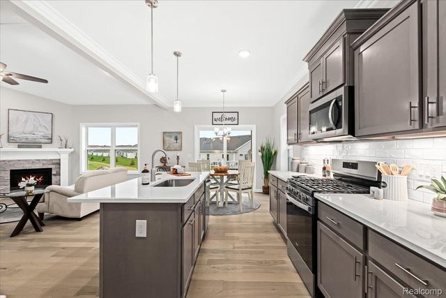 362 Jubilee Drive, Northfield Township, MI 48189
