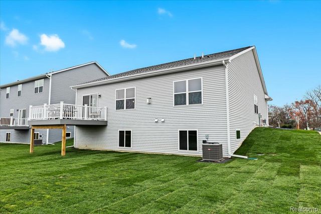 362 Jubilee Drive, Northfield Township, MI 48189