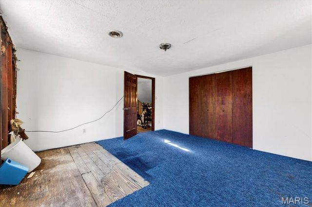 9007 Lawn Avenue, Brentwood, MO 63144