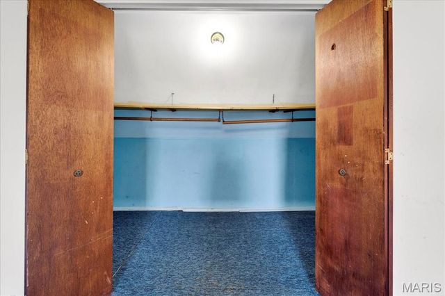 9007 Lawn Avenue, Brentwood, MO 63144