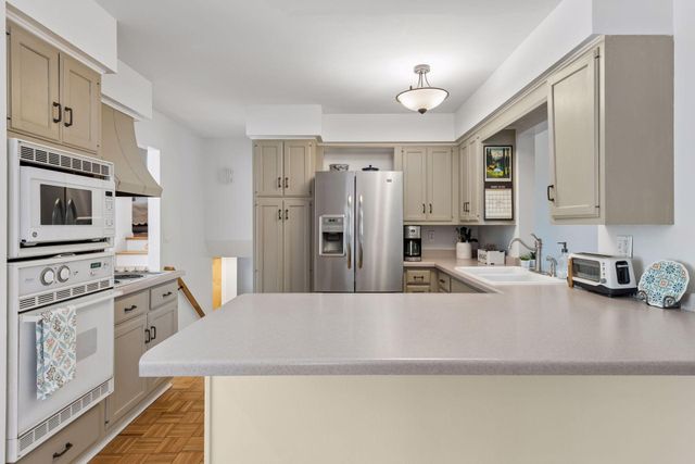 6304 Mildred Avenue, Edina, MN 55439