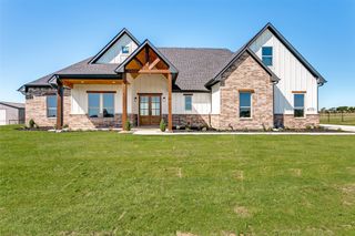 6951 Eagle Creek Drive, Godley, TX 76044