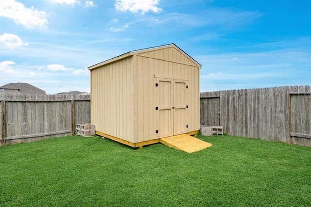 2317 Nautica Terrace Drive, Texas City, TX 77568