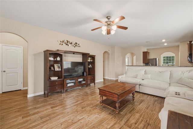 2317 Nautica Terrace Drive, Texas City, TX 77568