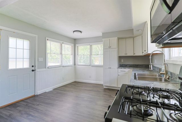 1425 Wall Street, South Bend, IN 46615