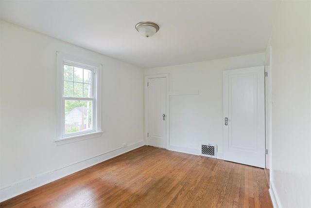 1425 Wall Street, South Bend, IN 46615