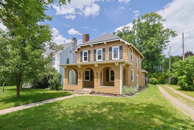 1425 Wall Street, South Bend, IN 46615