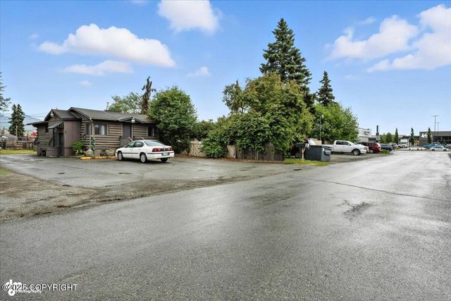 2701 Eagle Street, Anchorage, AK 99503