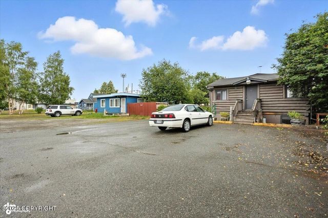 2701 Eagle Street, Anchorage, AK 99503