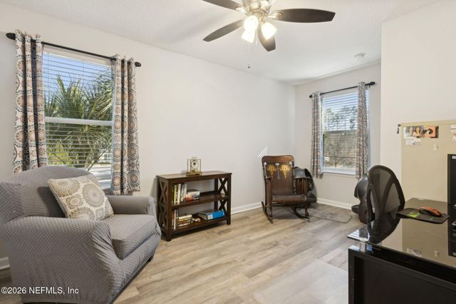 625 OAKLEAF PLANTATION Parkway 911, Orange Park, FL 32065