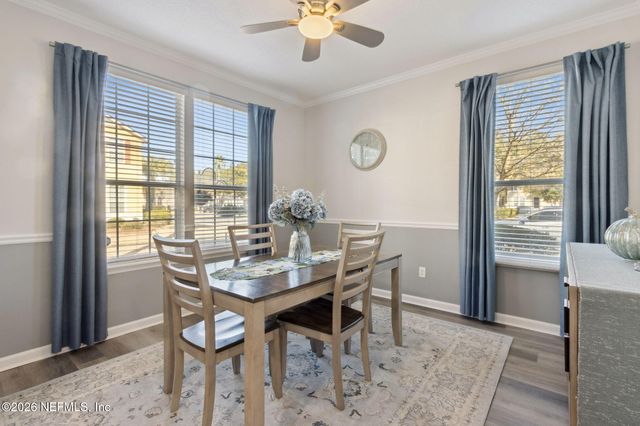 625 OAKLEAF PLANTATION Parkway 911, Orange Park, FL 32065