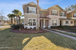 625 OAKLEAF PLANTATION Parkway 911, Orange Park, FL 32065