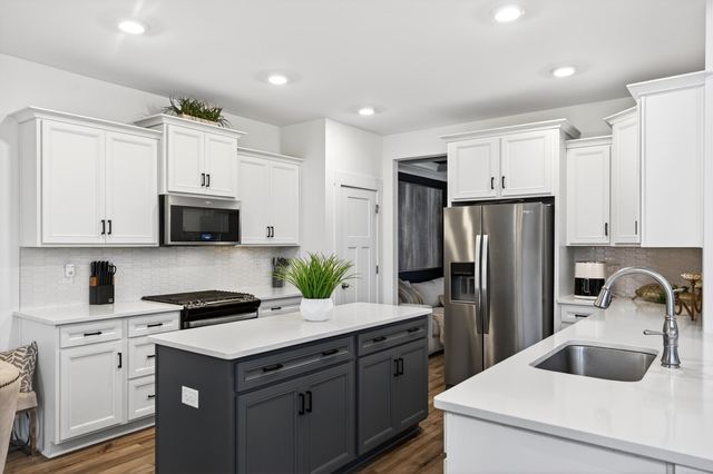 569 Fenwick Drive, Woodruff, SC 29388