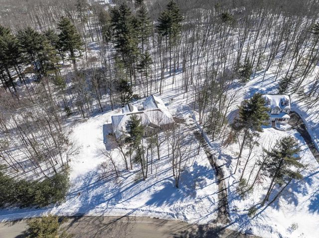 4 Nordic Wood Lane, Newton, NH 03858
