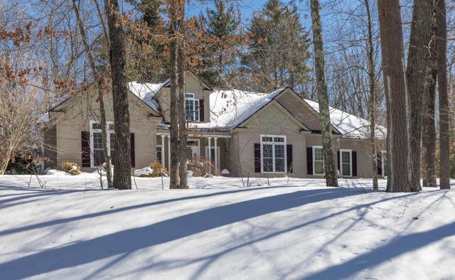 4 Nordic Wood Lane, Newton, NH 03858