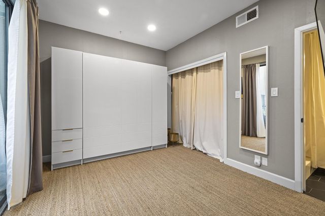 1707 Spyglass DR 123, Austin, TX 78746