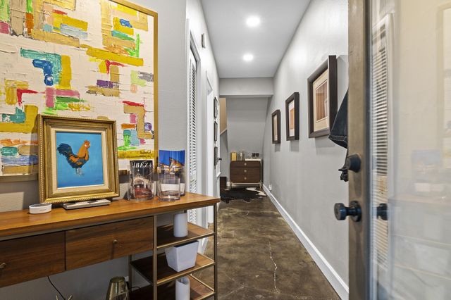 1707 Spyglass DR 123, Austin, TX 78746