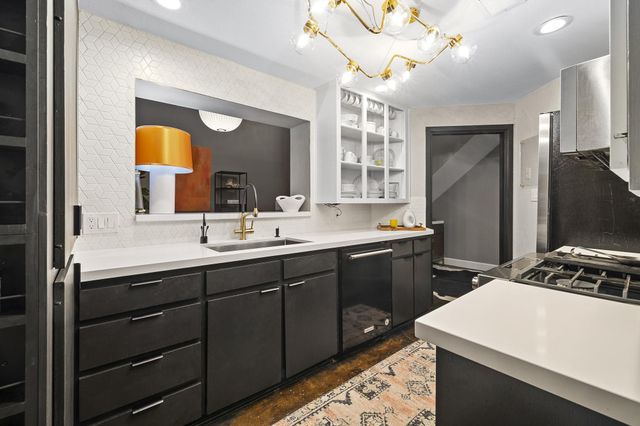 1707 Spyglass DR 123, Austin, TX 78746