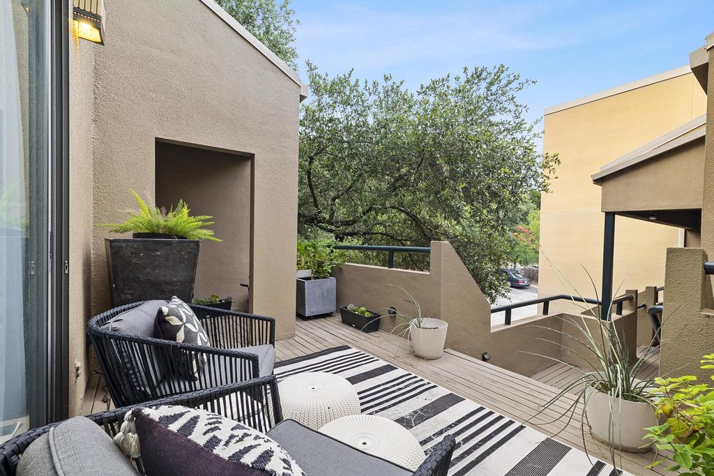 1707 Spyglass DR 123, Austin, TX 78746