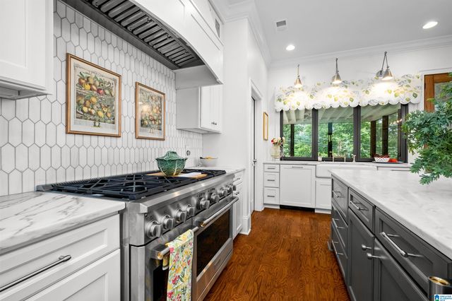 422 DEVON DRIVE, Homewood, AL 35209