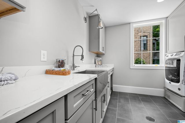 422 DEVON DRIVE, Homewood, AL 35209