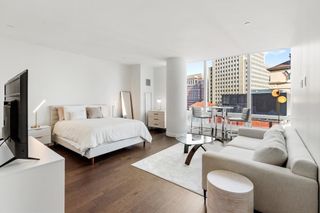 430 Stuart St 15-18, Boston, MA 02116