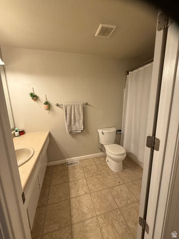 1075 E 300 N, Springville, UT 84663