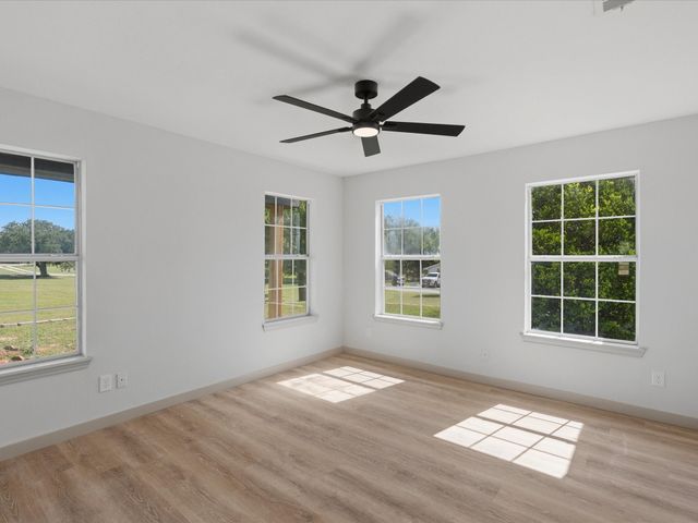 289 County Road 4655, Rhome, TX 76078
