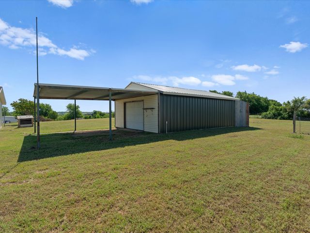 289 County Road 4655, Rhome, TX 76078