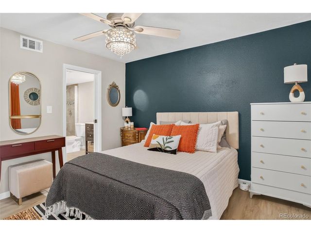 14934 E Hampden Cir D-3, Aurora, CO 80014