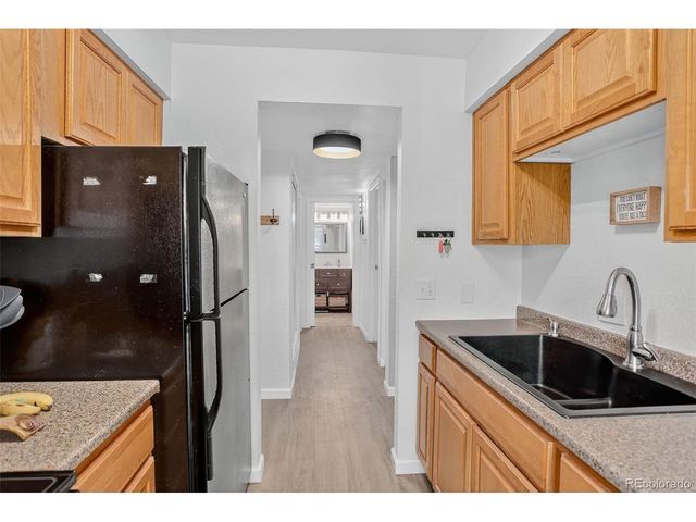 14934 E Hampden Cir D-3, Aurora, CO 80014