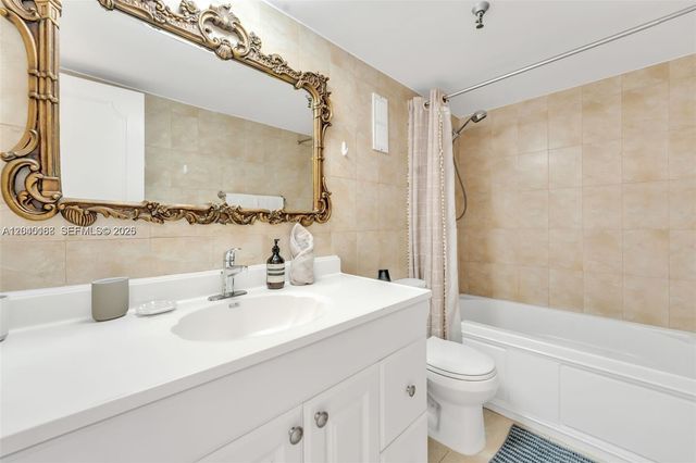 17900 N Bay Road 603, Sunny Isles Beach, FL 33160