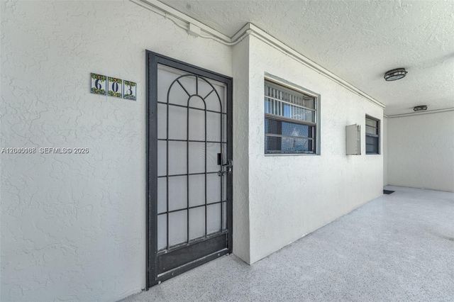 17900 N Bay Road 603, Sunny Isles Beach, FL 33160