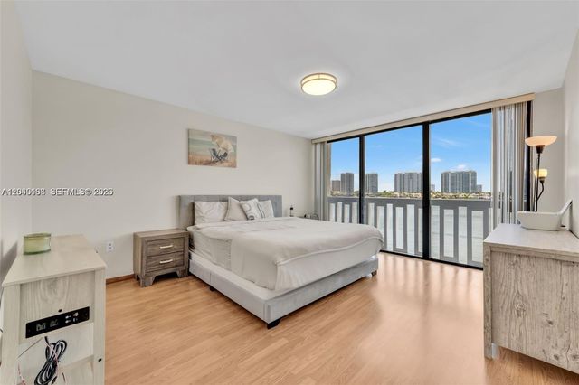 17900 N Bay Road 603, Sunny Isles Beach, FL 33160