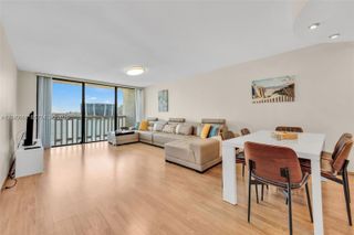 17900 N Bay Road 603, Sunny Isles Beach, FL 33160