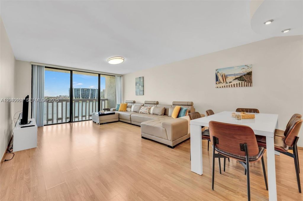 17900 N Bay Road 603, Sunny Isles Beach, FL 33160