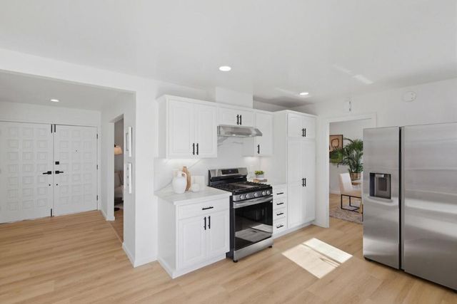 3395 Melendy Drive, San Carlos, CA 94070