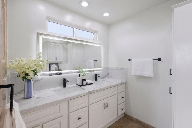 3395 Melendy Drive, San Carlos, CA 94070