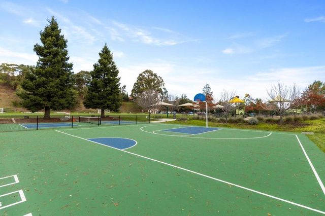 3395 Melendy Drive, San Carlos, CA 94070