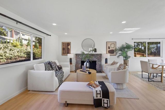 3395 Melendy Drive, San Carlos, CA 94070