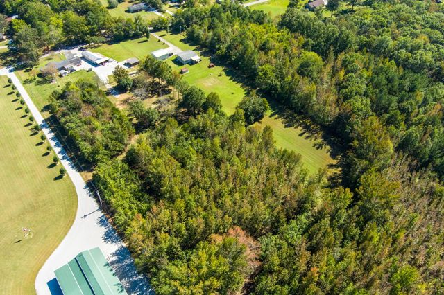 667 Maple Bend Rd, Winchester, TN 37398
