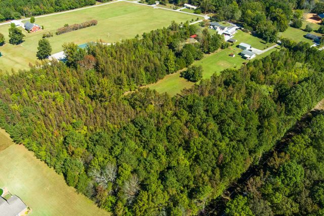667 Maple Bend Rd, Winchester, TN 37398