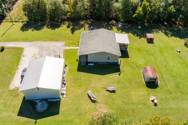 667 Maple Bend Rd, Winchester, TN 37398